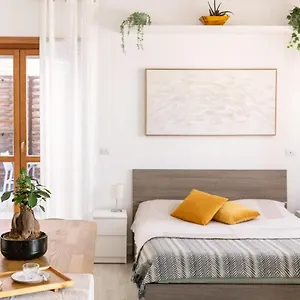 Loft Con Terrazzo - 3 Min Dalle Autostrade By Followgreenhouserome Appartamento